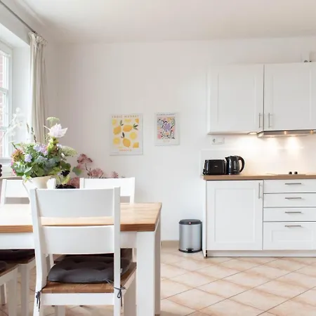 App. 1 Haus Duckdalben Апартаменты *